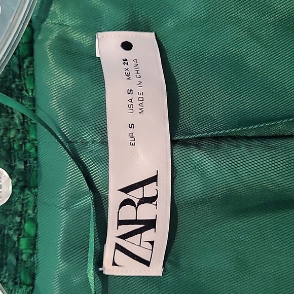 2761/062/500 ZARA Green textured tweed Blazer with gold buttons - Picture 7 of 10